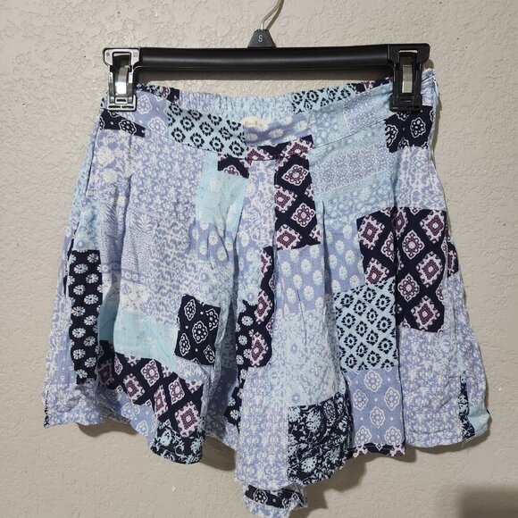 Altard State Shorts Womens Small Patchwork Boho Festival Rayon Floral - Picture 1 of 16